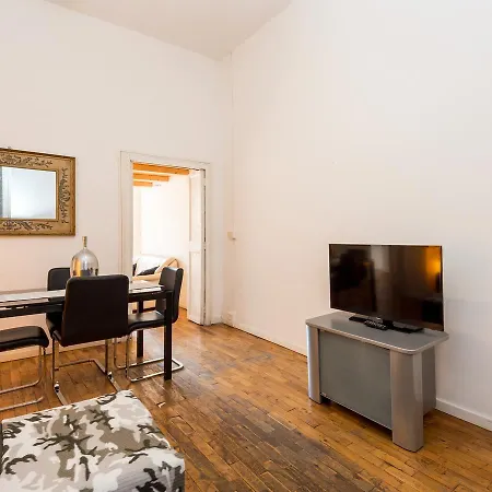 Ricci Apartman *